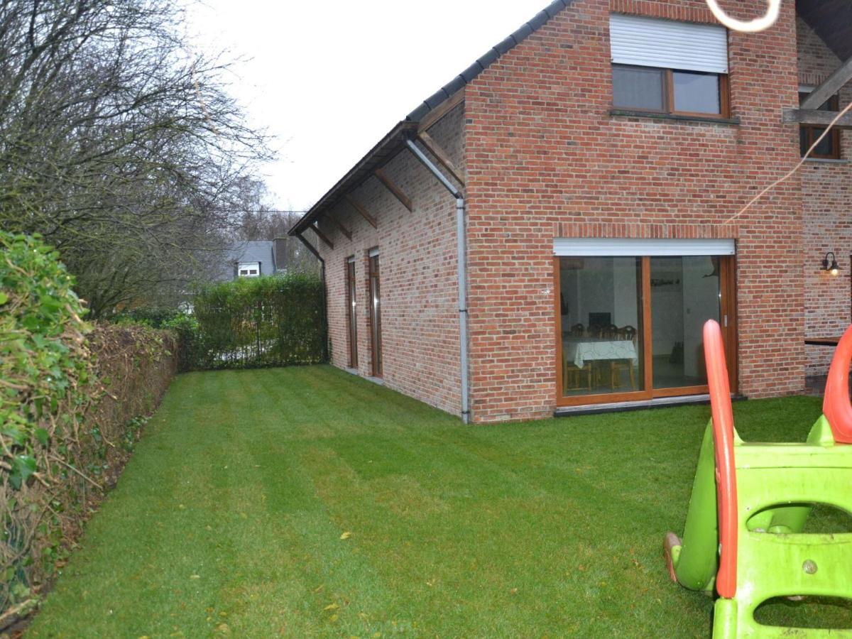 Welcoming Villa In Puivelde With Terrace Garden Barbeque Exterior photo